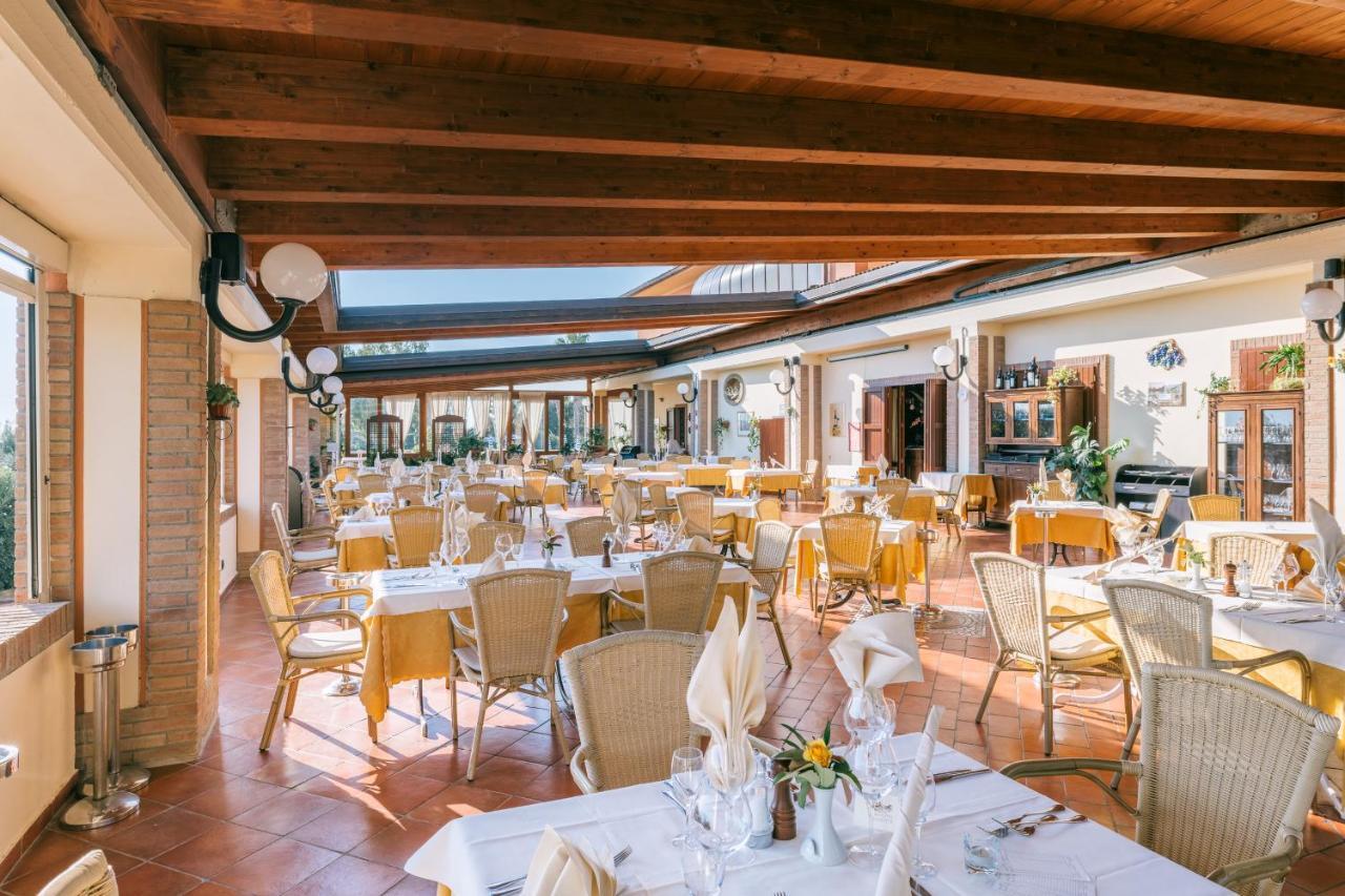 Agrihotel Elisabetta Collemezzano المظهر الخارجي الصورة