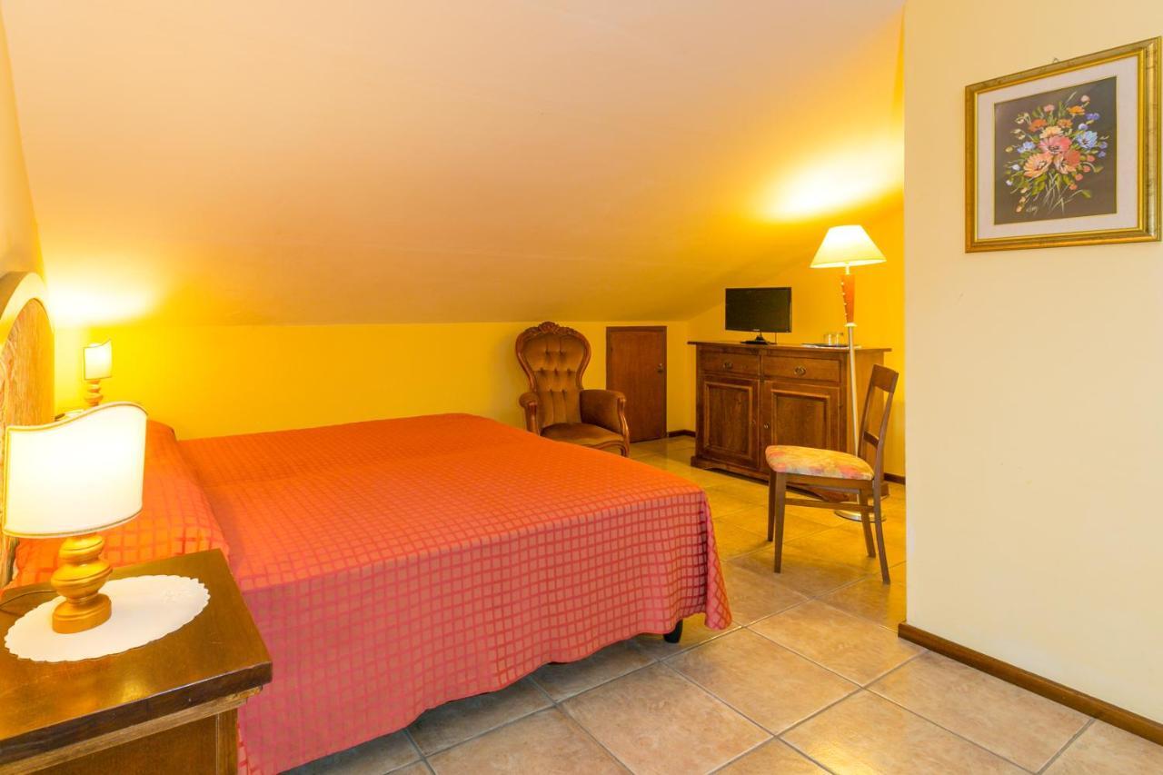 Agrihotel Elisabetta Collemezzano المظهر الخارجي الصورة